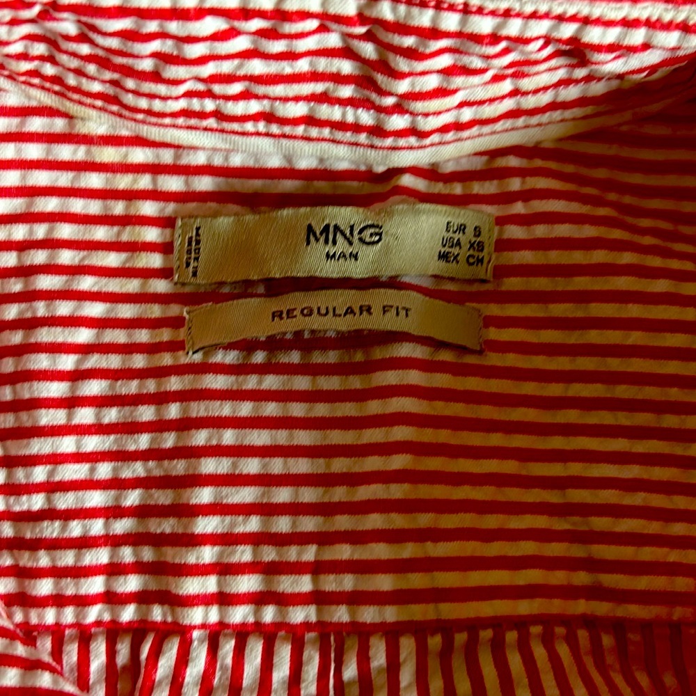 MNG MAN red and white seersucker striped summer button down shirt.